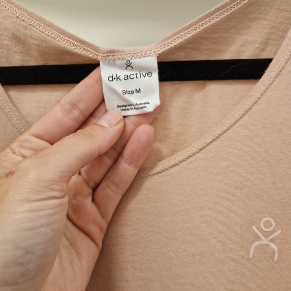 Active top - Picture 2 of 4